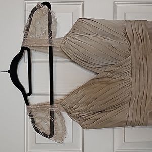 Dress (wedding, prom, homecoming, etc.)